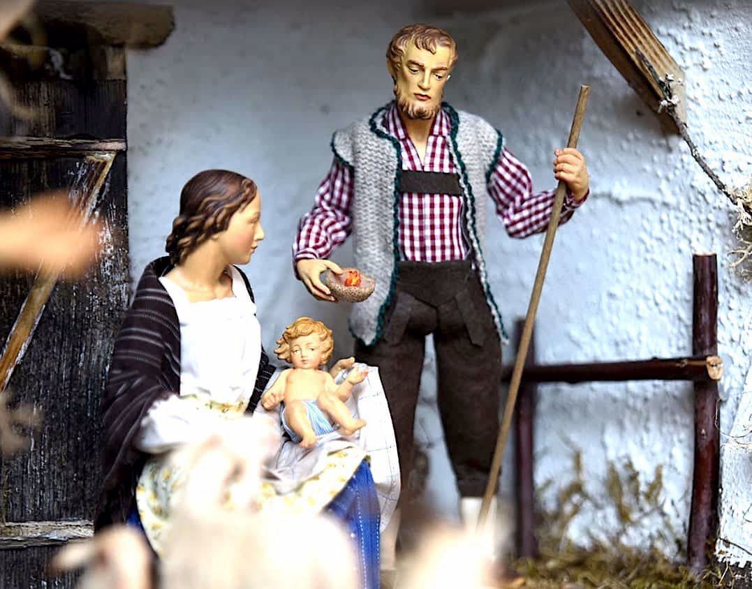 Pastor Con Bastón Cm 12 47 Inch Pesebre Vestido Hannah Alpin Estatua En Madera Val Gardena 