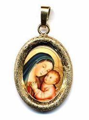Picture of Our Lady of the Good Counsel Gold plated Silver and Porcelain diamond-cut oval Pendant mm 19x24 (0,75x0,95 inch) Unisex Woman Man