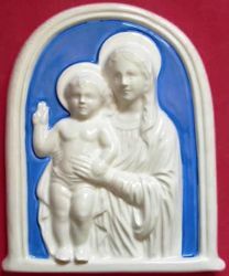 Immagine di Madonna con Bambino Pala da Muro cm 17x14 (6,7x5,5 in) Bassorilievo Maiolica Robbiana