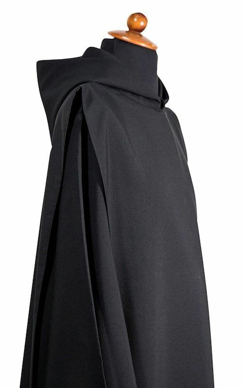 Benedictine Priestly Alb Polyester Liturgical Tunic | Vaticanum.com