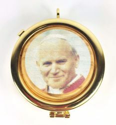 Immagine di Teca eucaristica Viatico Scatola porta Ostie Diam. cm 6 (2,4 inch) Santo Giovanni Paolo II in Ottone dorato e Legno di Ulivo di Assisi