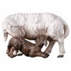 Immagine di Pecora con agnello allattante Presepe Ulrich 10 cm legno dipinto a olio