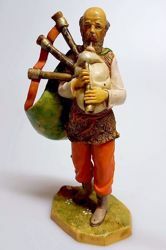 Picture of Bagpiper cm 20 (7,9 inch) Pellegrini Nativity Scene small size Statue Wood Stained plastic PVC traditional Arabic indoor outdoor use 